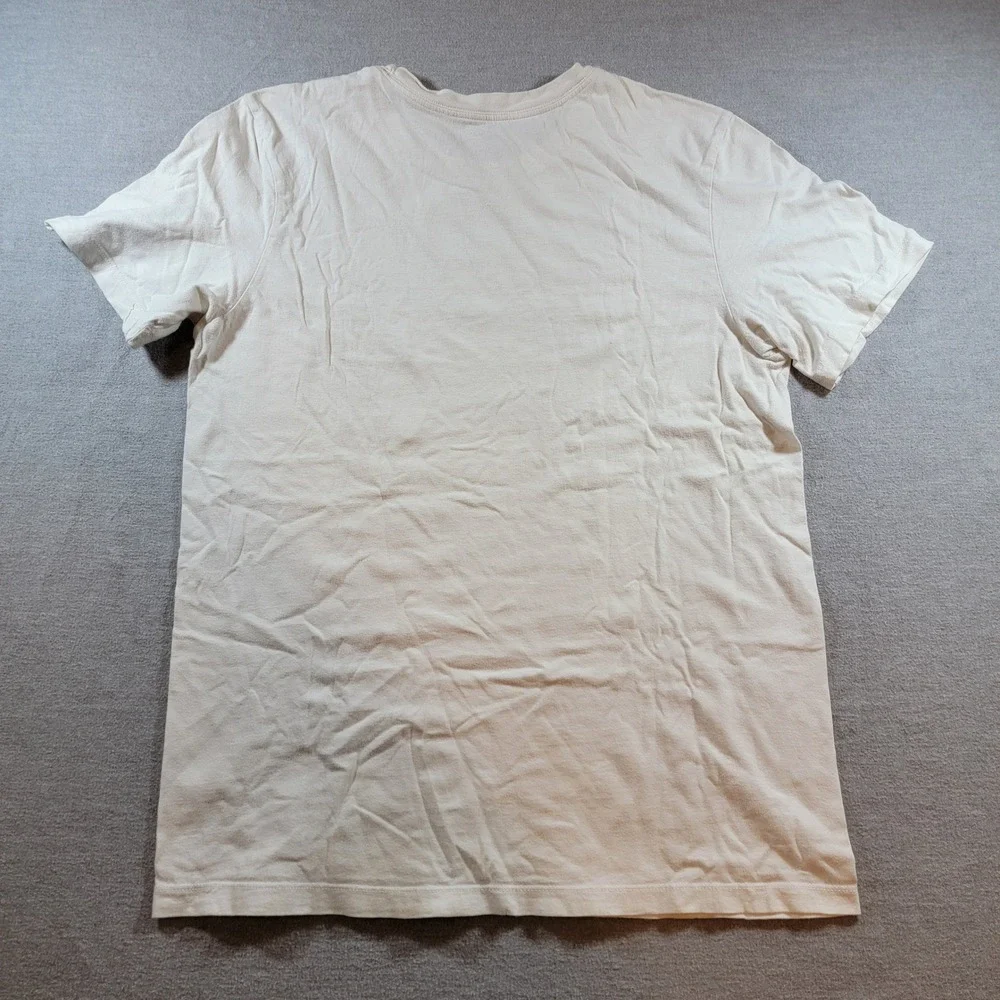 Vintage Nike Graphic T-Shirt Womens M White Short Sleeve Swoosh Logo Sportswear